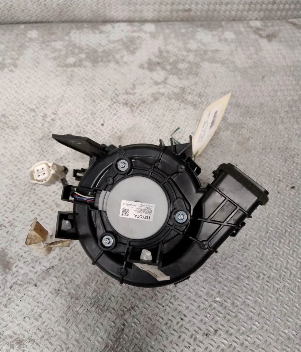 Ventilateur de chauffage Toyota C-HR (_X1_) 1.8 hybrid (zyx10_, zyx11_) (2016) occasion