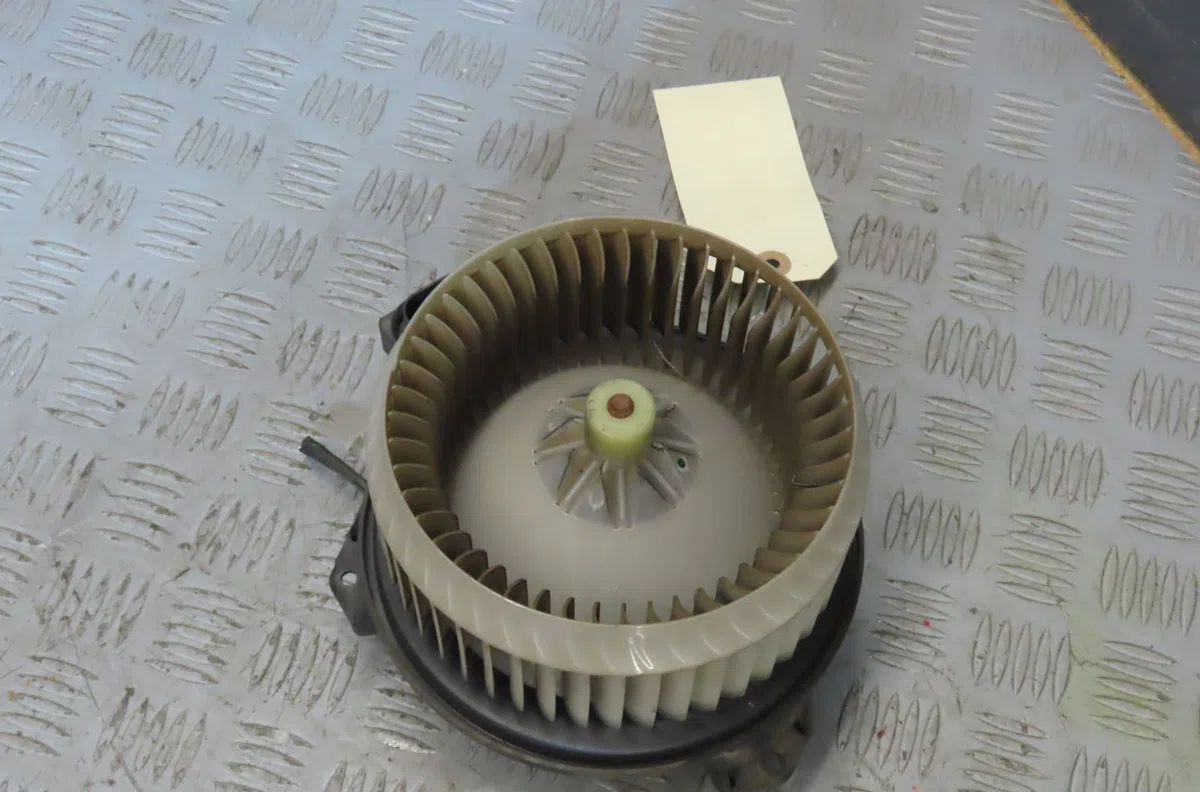 Ventilateur de chauffage TOYOTA HILUX occasion