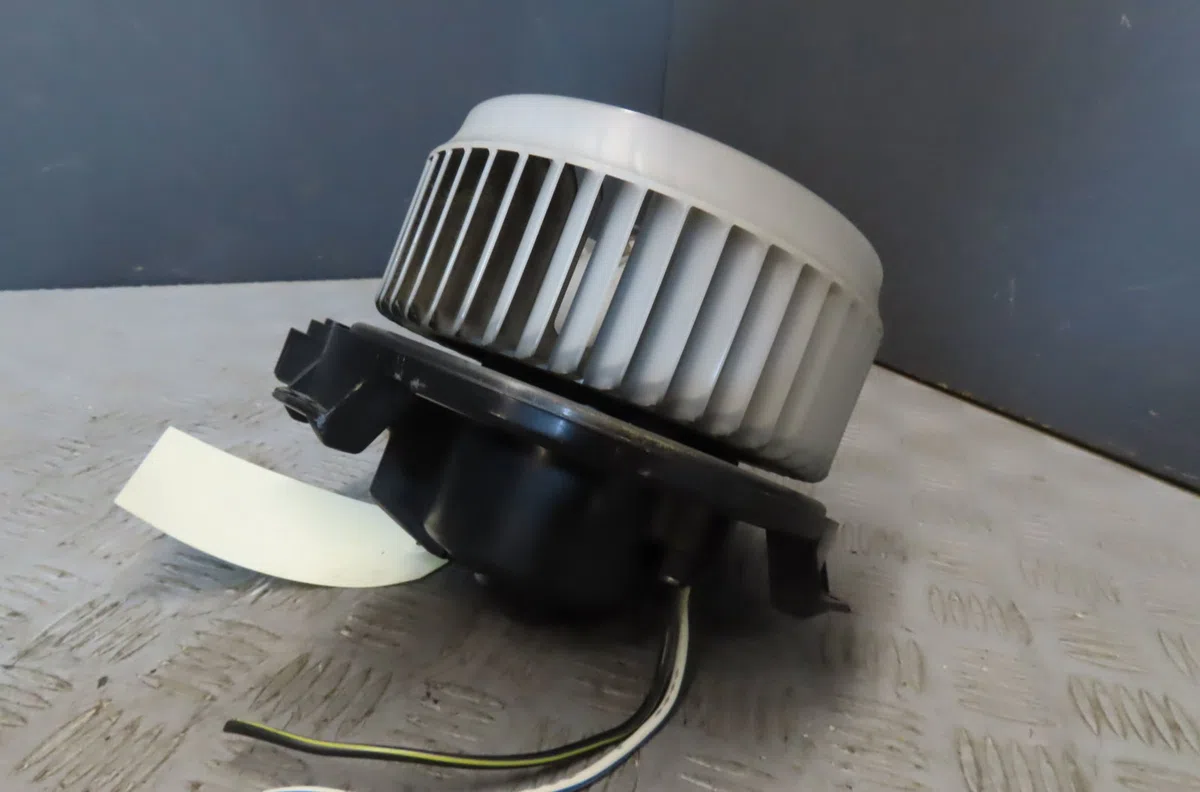 Ventilateur de chauffage TOYOTA LANDCRUISER 2003 occasion