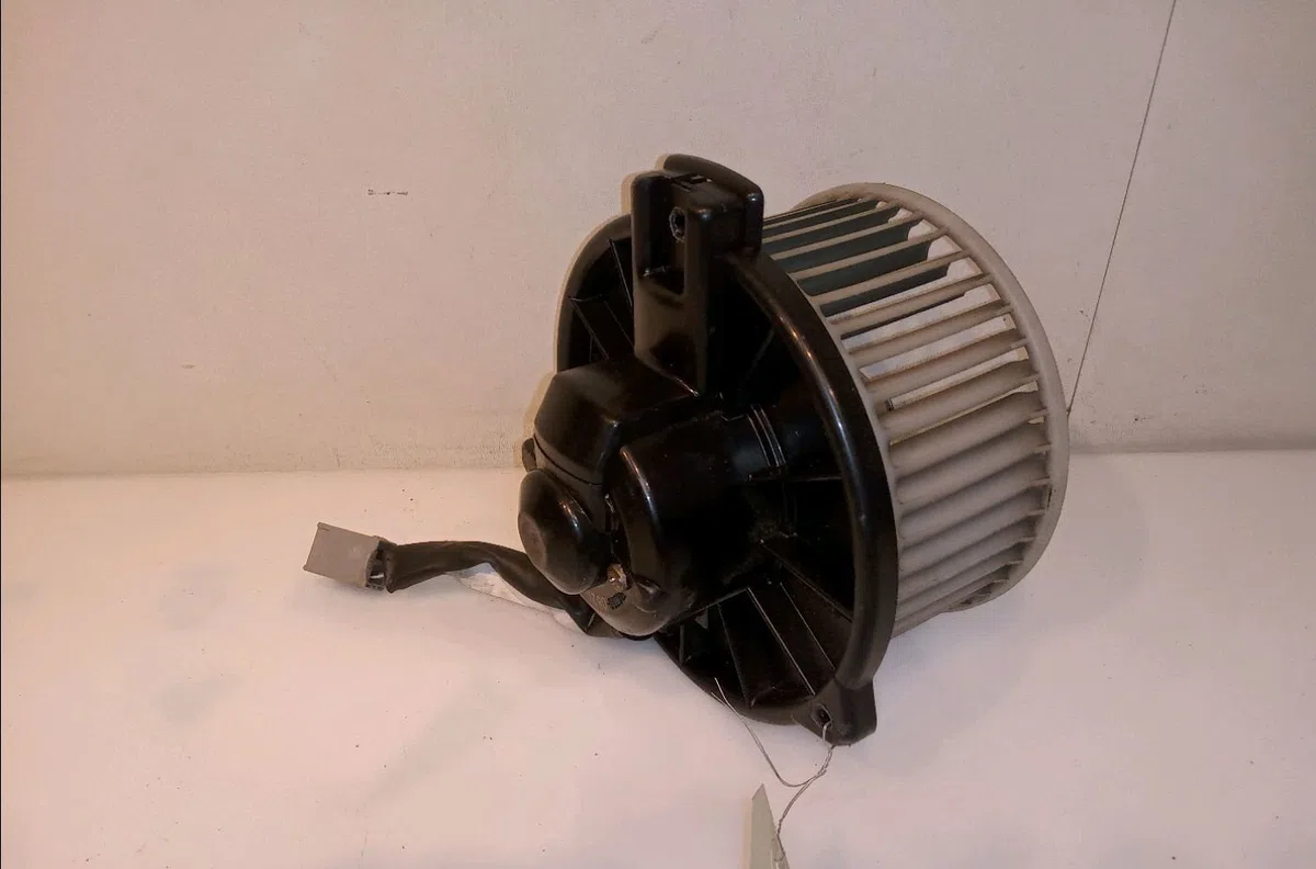 Ventilateur de chauffage Toyota RAV 4 I Cabrio (_A1_) 2.0 4wd (sxa11) (1997-2000) occasion