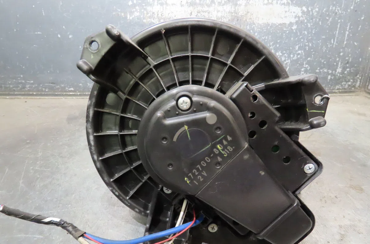Ventilateur de chauffage Toyota RAV 4 III (_A3_) 2.2 d 4wd (ala30_) (2006-2012) occasion