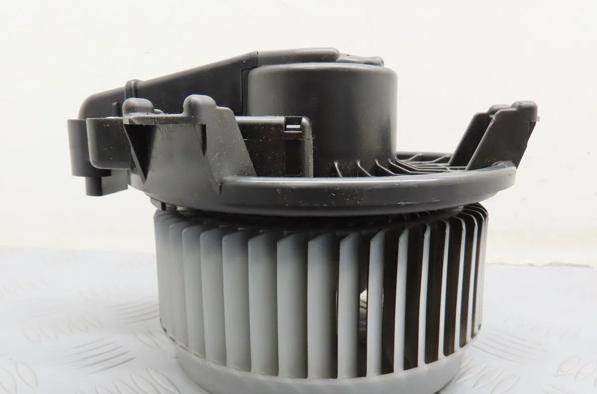 Ventilateur de chauffage Toyota RAV 4 III (_A3_) 2.2 d 4wd (ala30_) (2006-2012) occasion