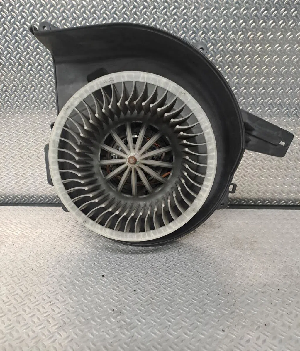 Ventilateur de chauffage Volkswagen FOX 3-5 portes (5Z1, 5Z3, 5Z4) 1.2 (2005-2011) occasion