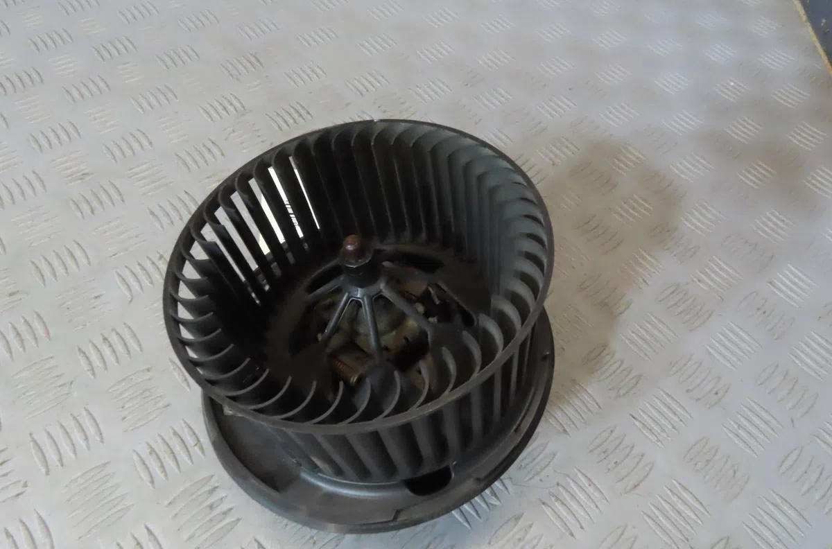 Ventilateur de chauffage VOLKSWAGEN GOLF 2007 occasion
