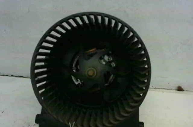 Ventilateur de chauffage Volkswagen GOLF IV (1J1) 1.9 tdi (1997-2004) occasion