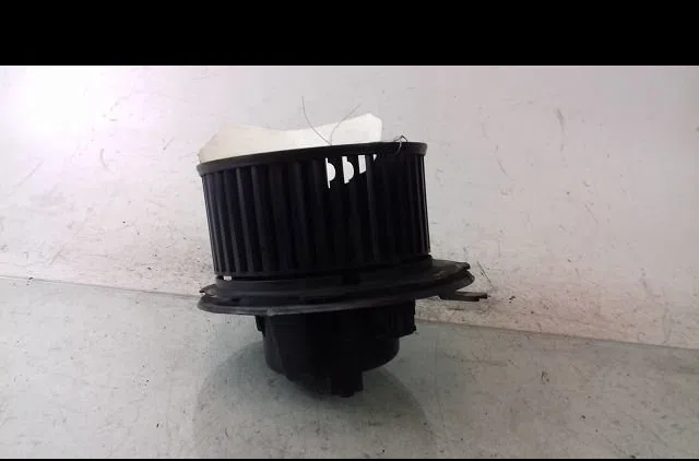 Ventilateur de chauffage Volkswagen GOLF V (1K1) 1.9 tdi (2003-2008) 5 portes occasion
