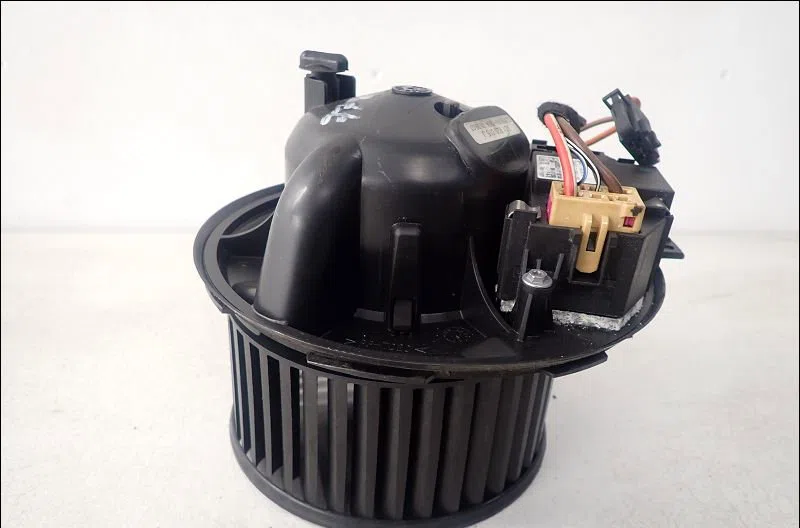 Ventilateur de chauffage Volkswagen PASSAT B6 Variant (3C5) 2.0 tdi 16v (2005-2010) 5 portes occasion