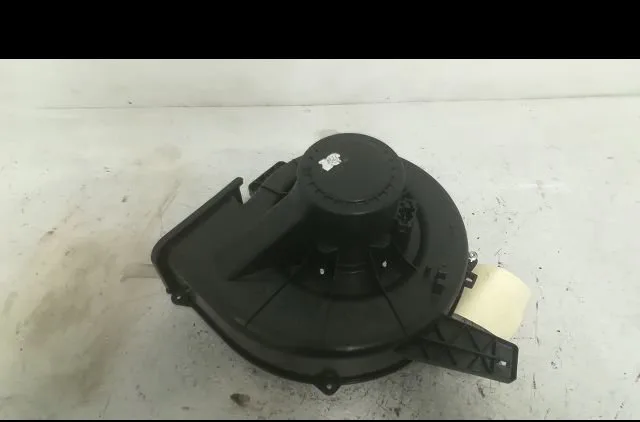 Ventilateur de chauffage Volkswagen POLO (9N_, 9A_) 1.2 12v (2001-2007) 5 portes occasion