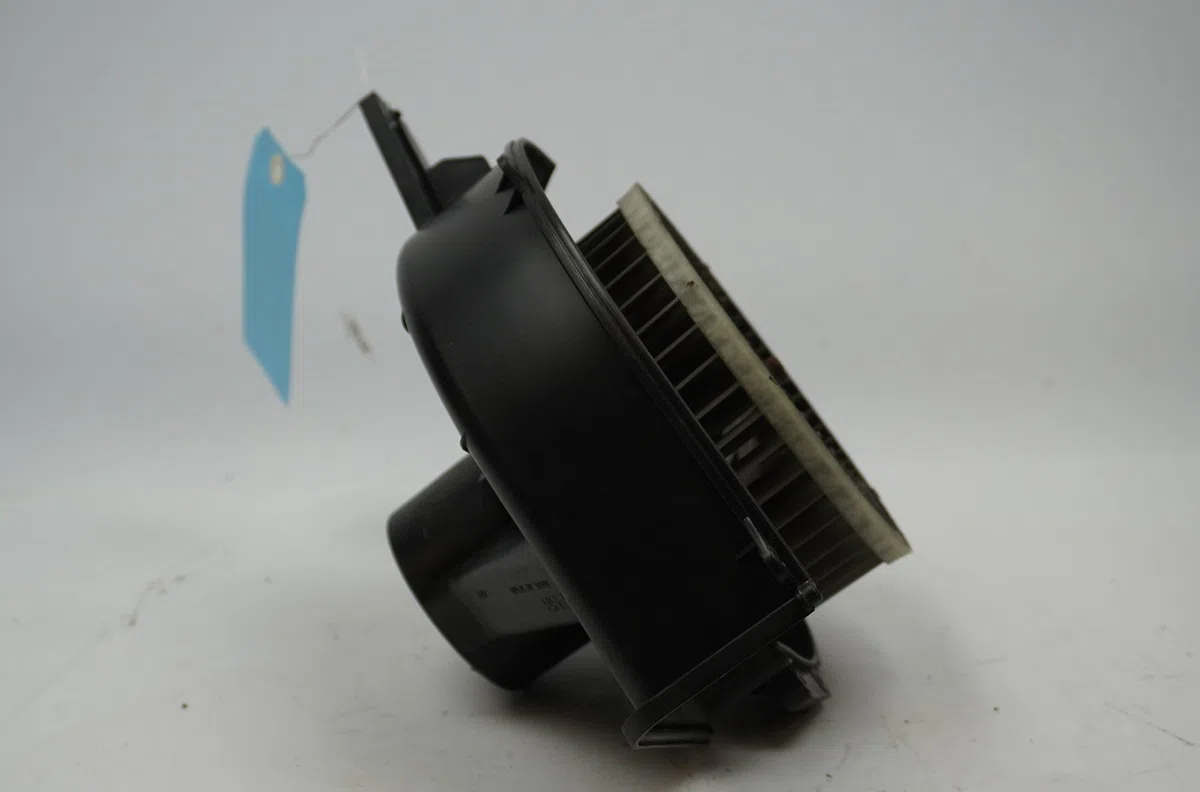 Ventilateur de chauffage Volkswagen POLO V (6R1, 6C1) 1.6 tdi (2009) 5 portes occasion