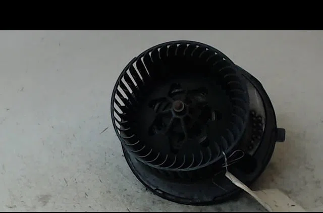 Ventilateur de chauffage VOLKSWAGEN TOURAN occasion