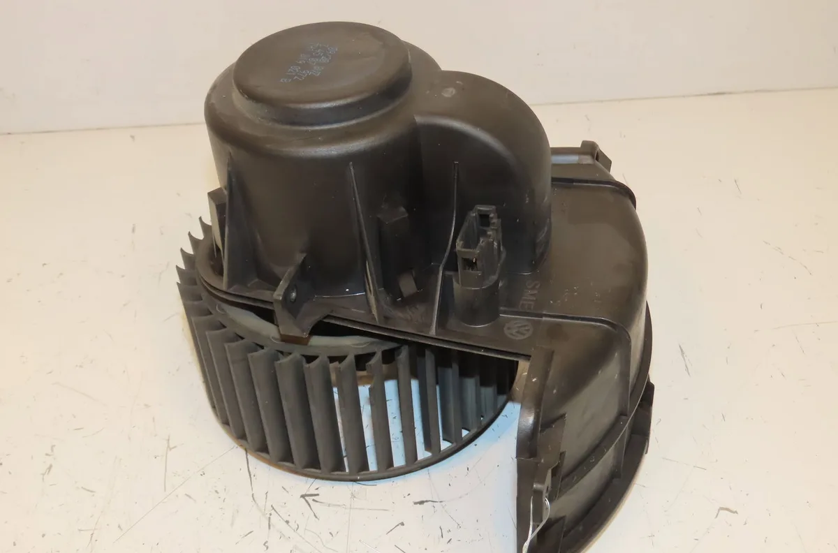 Ventilateur de chauffage Volkswagen TRANSPORTER V Camionnette (7HA, 7HH, 7EA, 7EH) 1.9 tdi (2006-2009) occasion