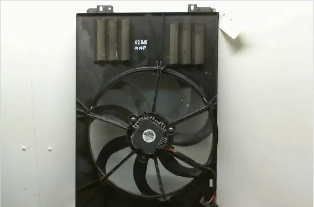 Ventilateur de refroidissement AUDI A3 II Phase 2 06-2008--07-2012 1.6 TDi 105ch occasion