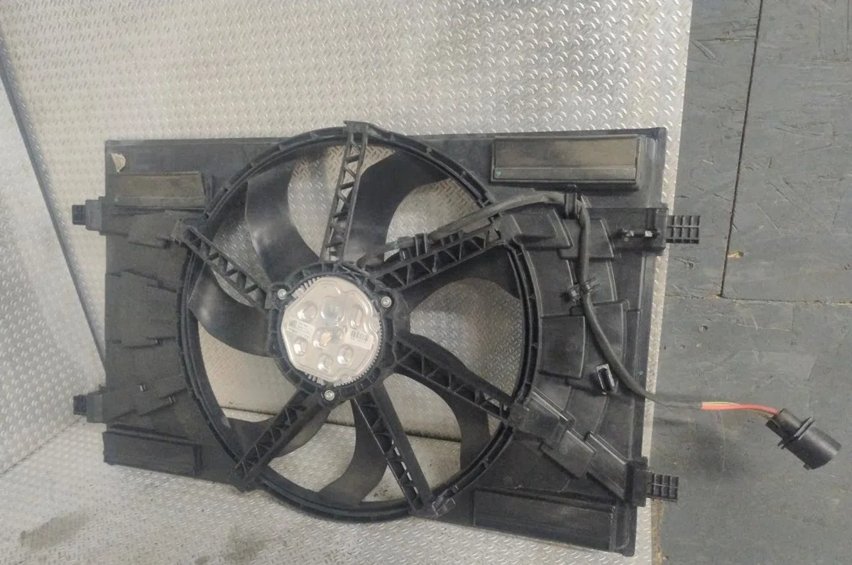 Ventilateur de refroidissement Audi A3 Sportback (8VA, 8VF) 2.0 tdi (2012-2020) 5 portes occasion