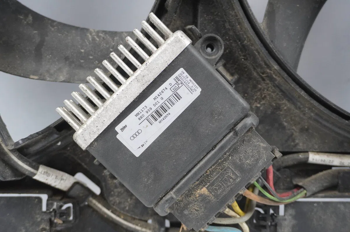 Ventilateur de refroidissement Audi Q3 (8UB, 8UG) 2.0 tdi (2011-2018) occasion