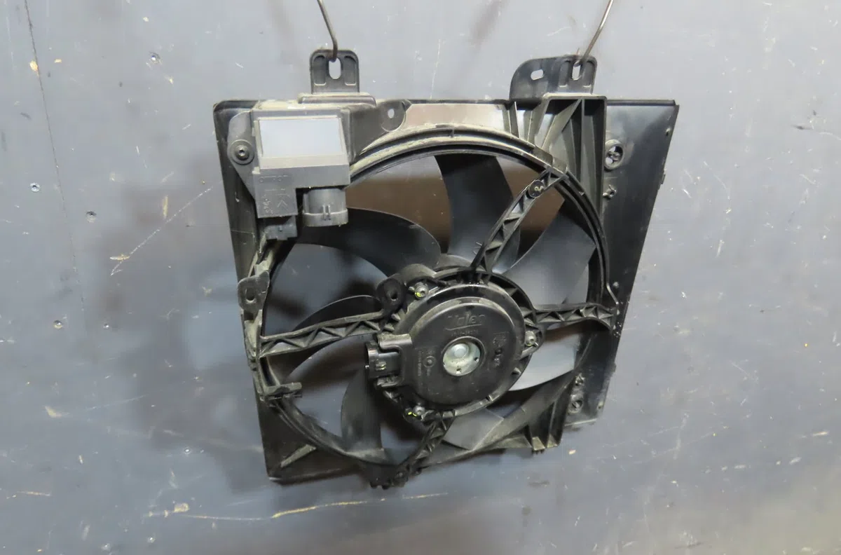 Ventilateur de refroidissement Citroen C3 III (SX) 1.2 puretech 82 (2018) 5 portes occasion