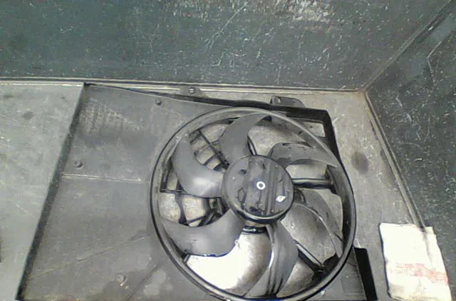 Ventilateur de refroidissement Citroën C3 PICASSO (SH_) 1.6 vti 120 (2009) occasion