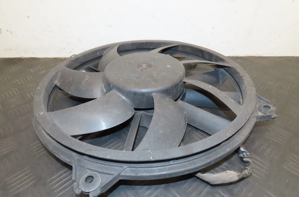 Ventilateur de refroidissement Citroen C4 I (LC_) 1.6 hdi (2004-2011) 5 portes occasion