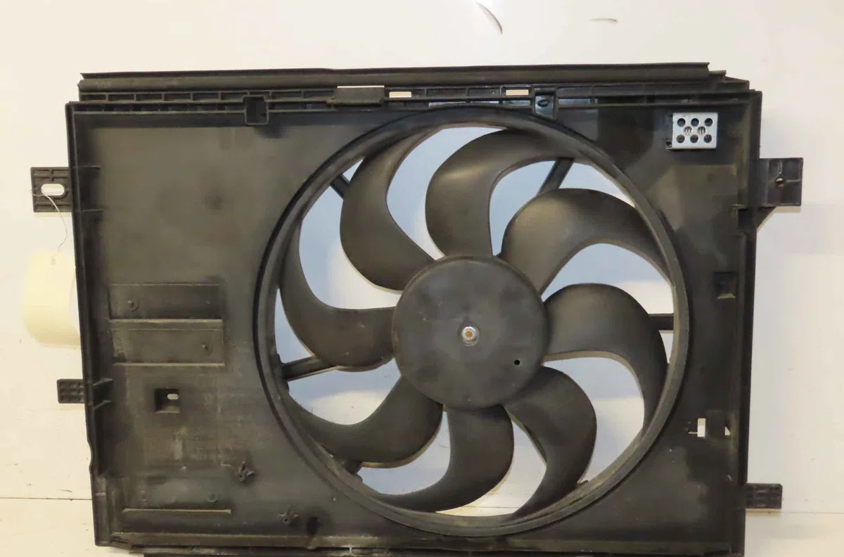Ventilateur de refroidissement CITROEN C4 PICASSO II occasion
