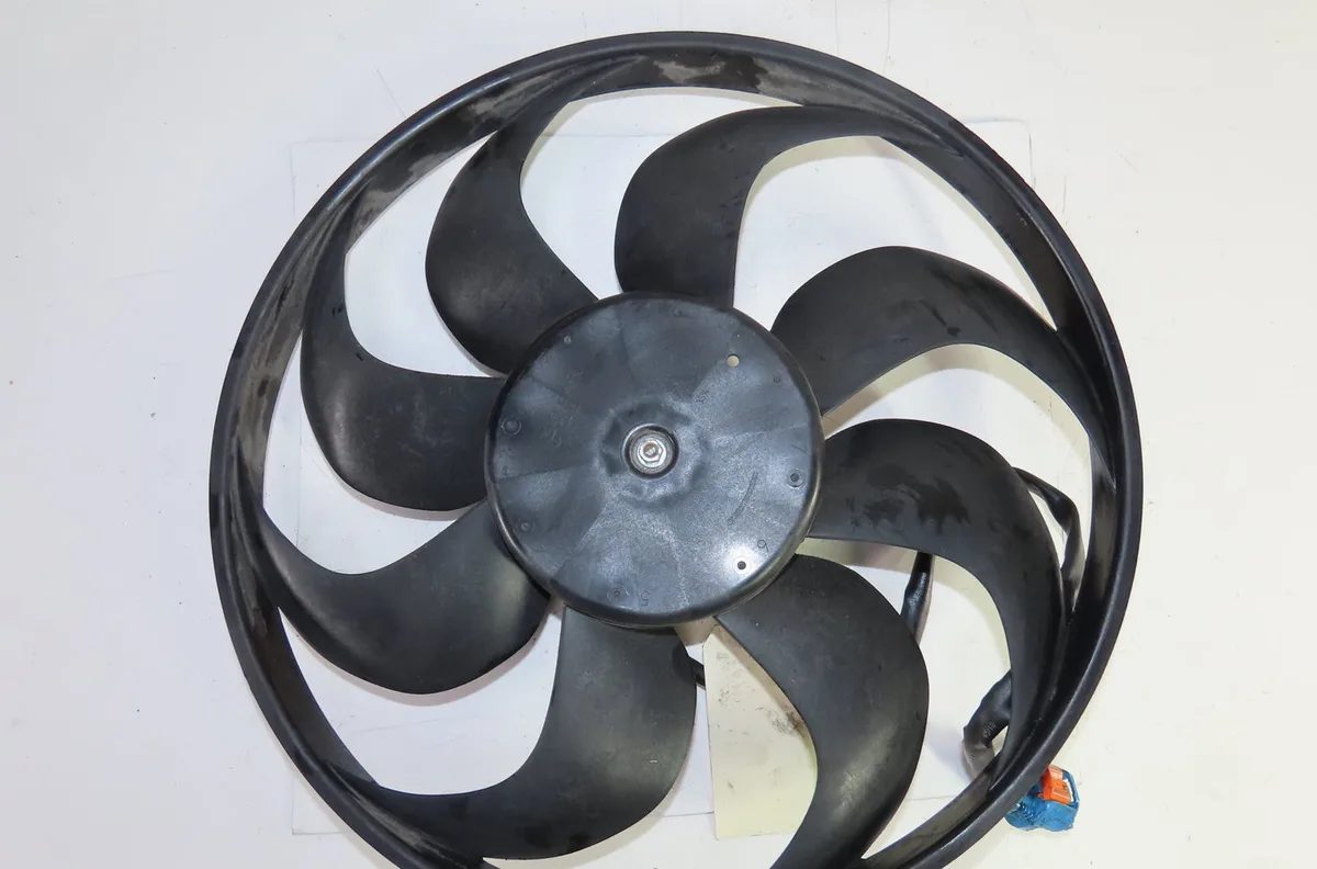 Ventilateur de refroidissement Citroën C5 AIRCROSS (A_) 1.5 bluehdi 130 (acyhzj, acyhzr) (2018) occasion