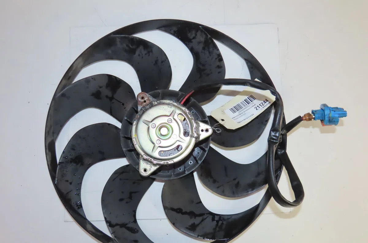 Ventilateur de refroidissement Citroën C5 AIRCROSS (A_) 1.5 bluehdi 130 (acyhzj, acyhzr) (2018) occasion