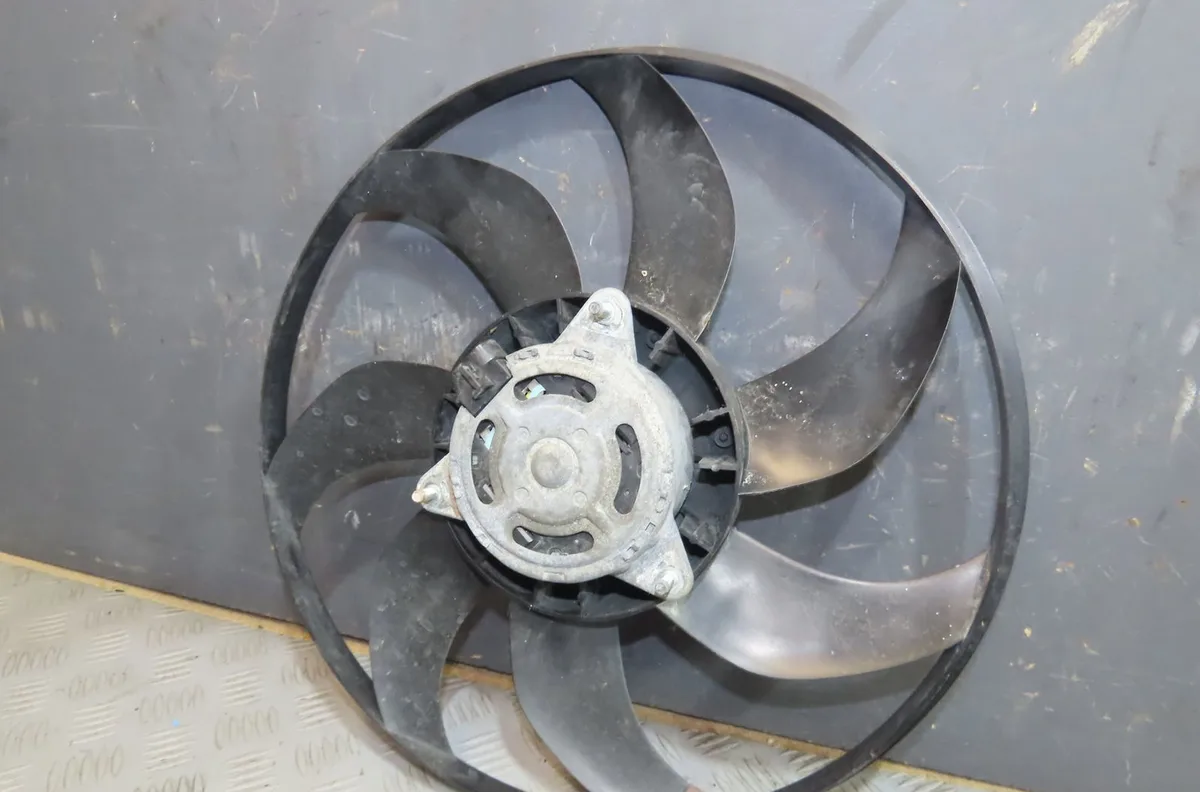 Ventilateur de refroidissement Citroen NEMO Camionnette-Monospace (AA_) 1.3 hdi 75 (2010) 3 portes occasion