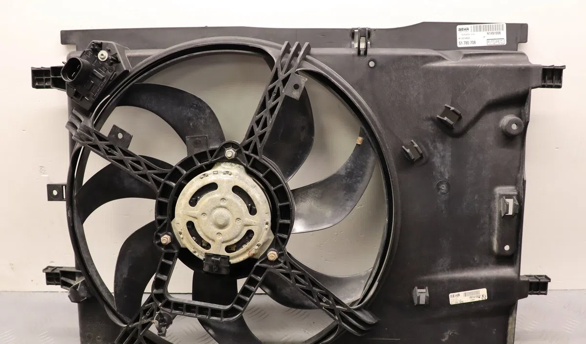 Ventilateur de refroidissement Citroen NEMO Monospace 1.4 (2009) occasion