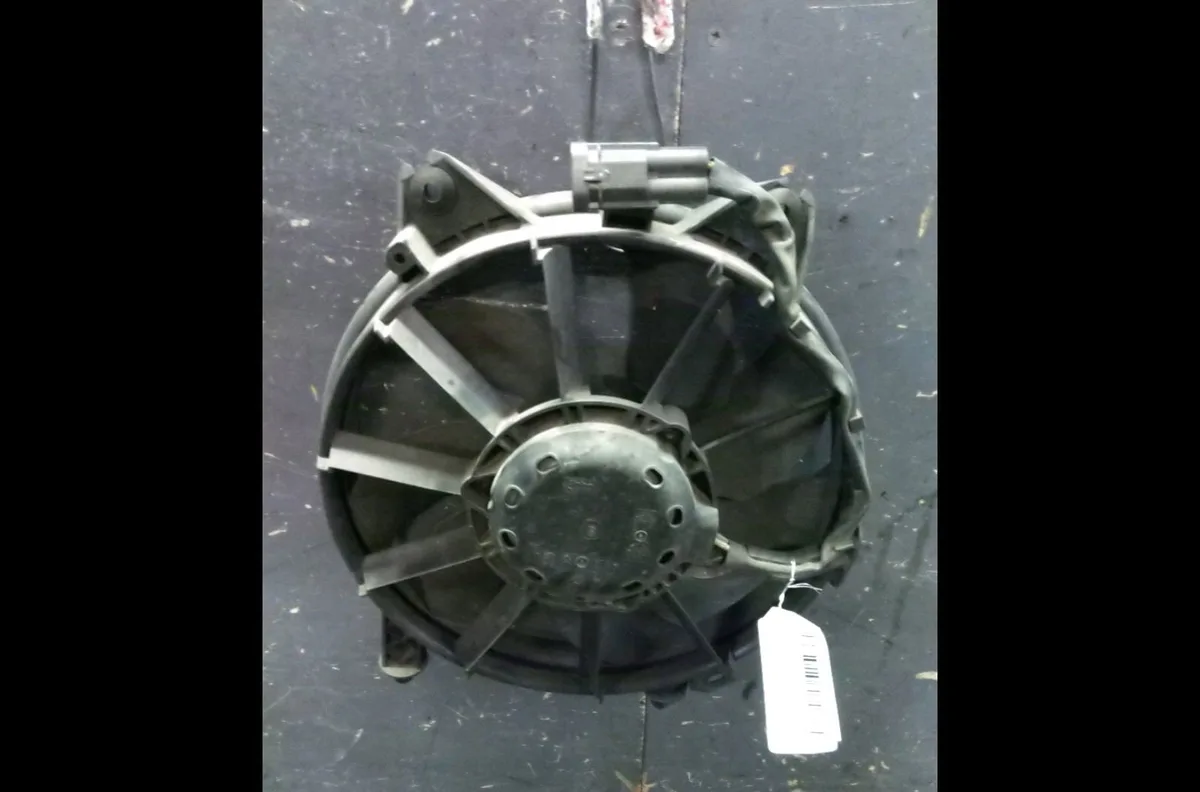 Ventilateur de refroidissement d Citroën C5 III Break (RW_) 2.2 hdi 200 (2010) occasion