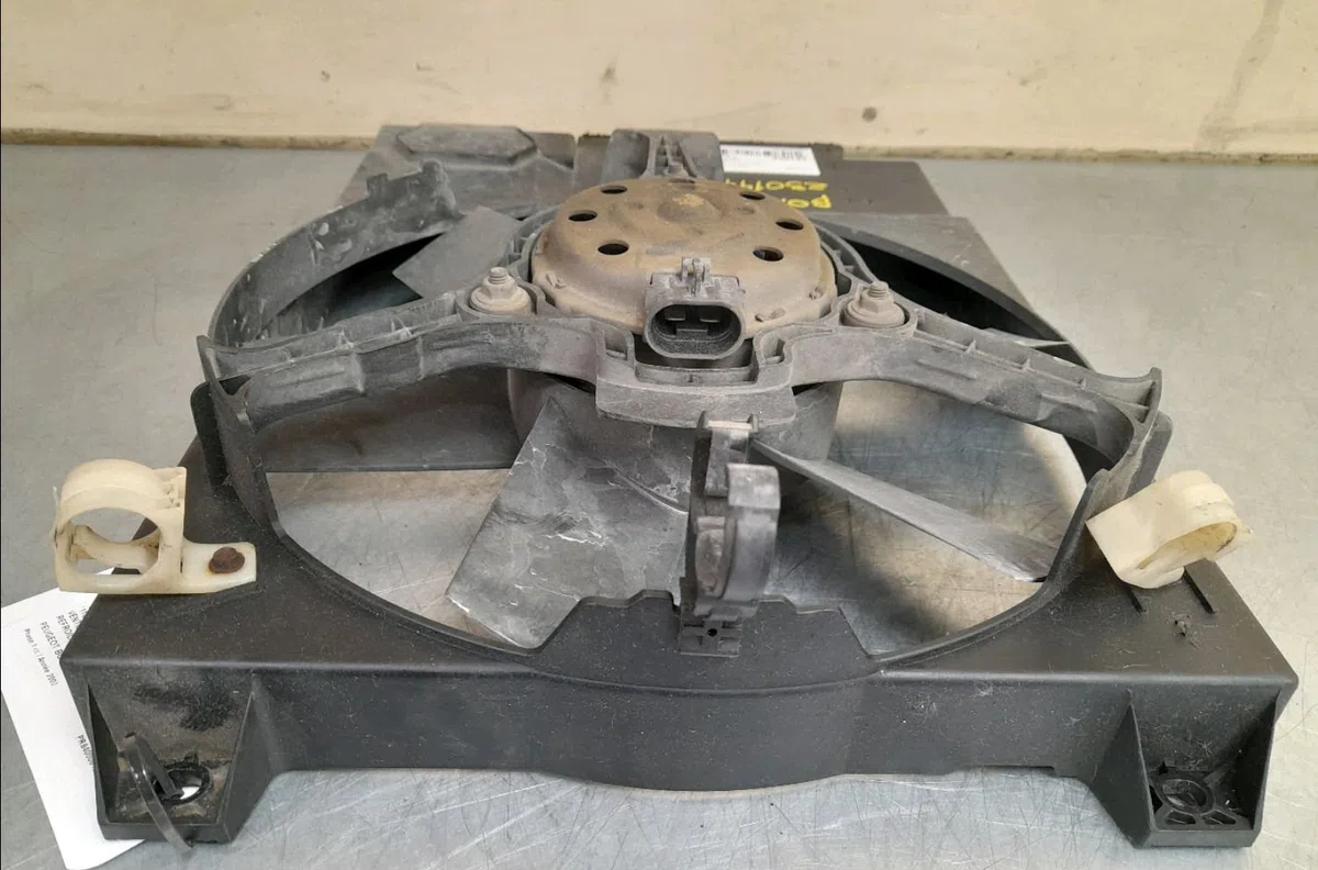Ventilateur de refroidissement d Peugeot BOXER Autobus-Autocar (244, Z_) 2.0 hdi (2001-2006) occasion