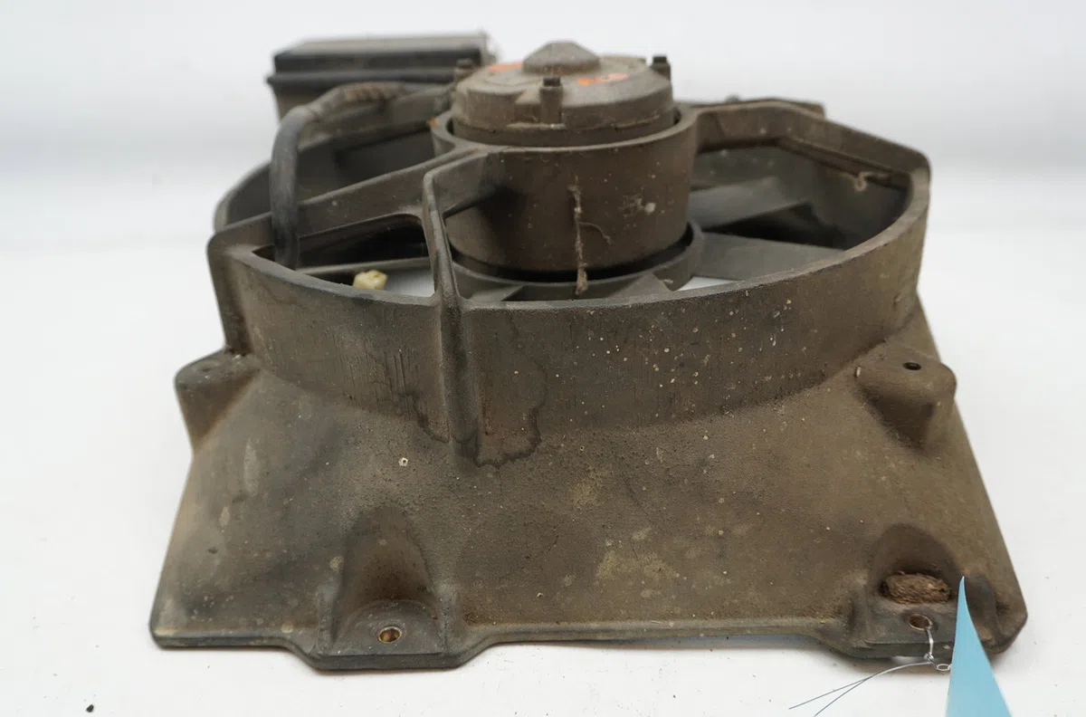 Ventilateur de refroidissement d Renault MASTER I Camionnette (T__) 28-35 2.4 d (1980-1989) occasion