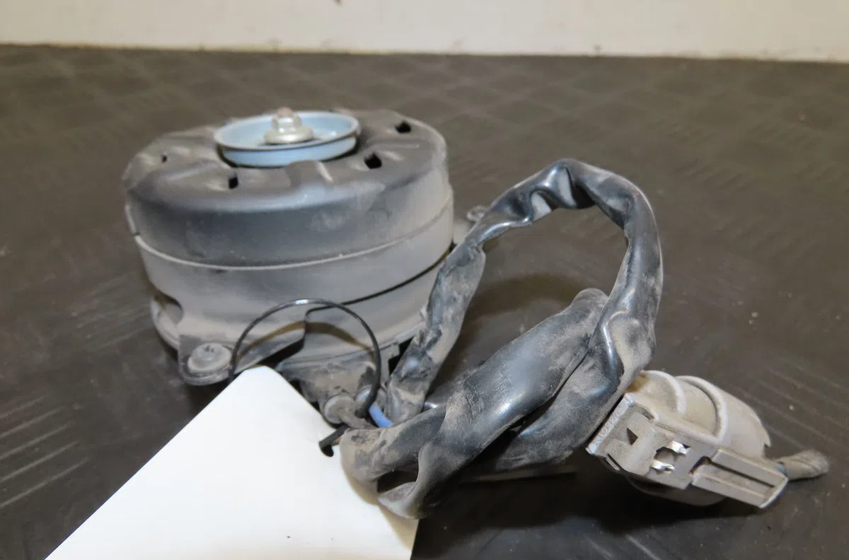 Ventilateur de refroidissement d Toyota PRIUS (_W3_) 1.8 hybrid (zvw3_) (2008) occasion