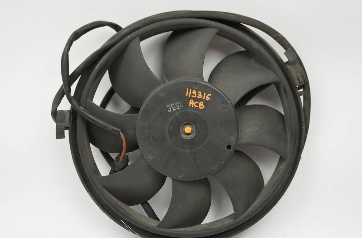 Ventilateur de refroidissement d Volkswagen PASSAT B5.5 Variant (3B6) 1.9 tdi (2000-2005) 5 portes occasion