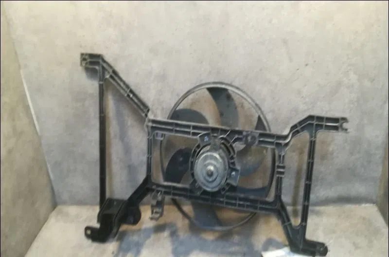 Ventilateur de refroidissement Dacia LOGAN MCV (KS_) 1.5 dci (ks0w) (2007-2012) 5 portes occasion