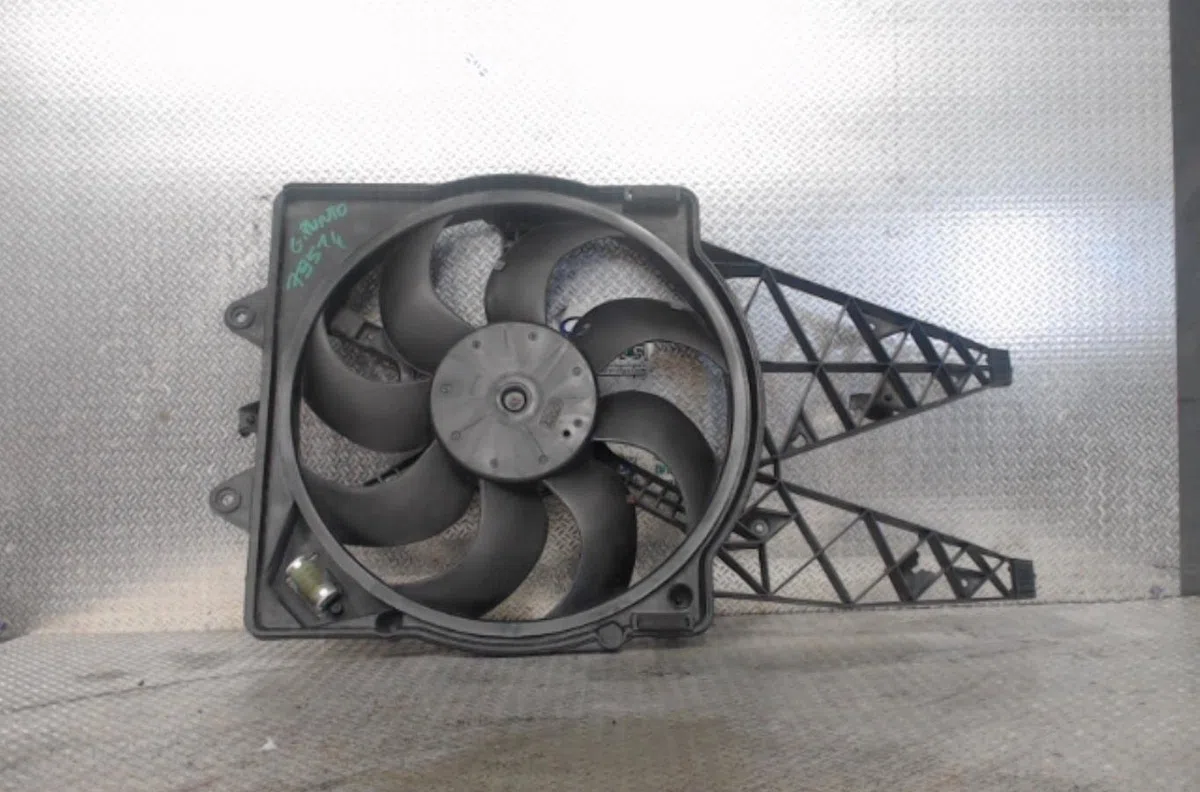 Ventilateur de refroidissement FIAT GRANDE PUNTO  GRANDE PUNTO occasion