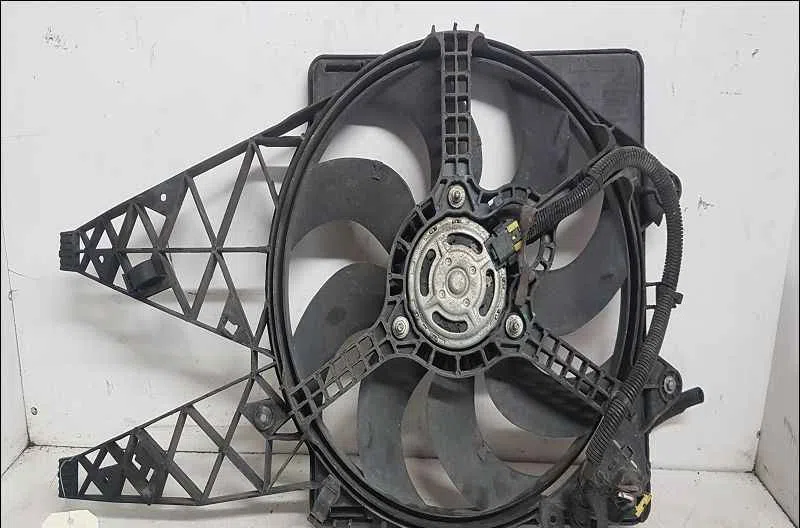 Ventilateur de refroidissement FIAT GRANDE PUNTO III occasion