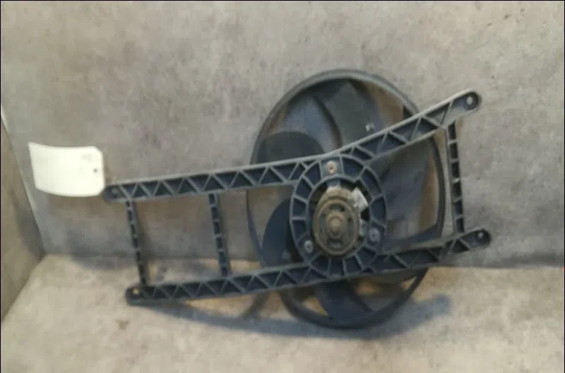 Ventilateur de refroidissement Fiat PANDA (169_) 1.1 (169.axa1a) (2003) occasion