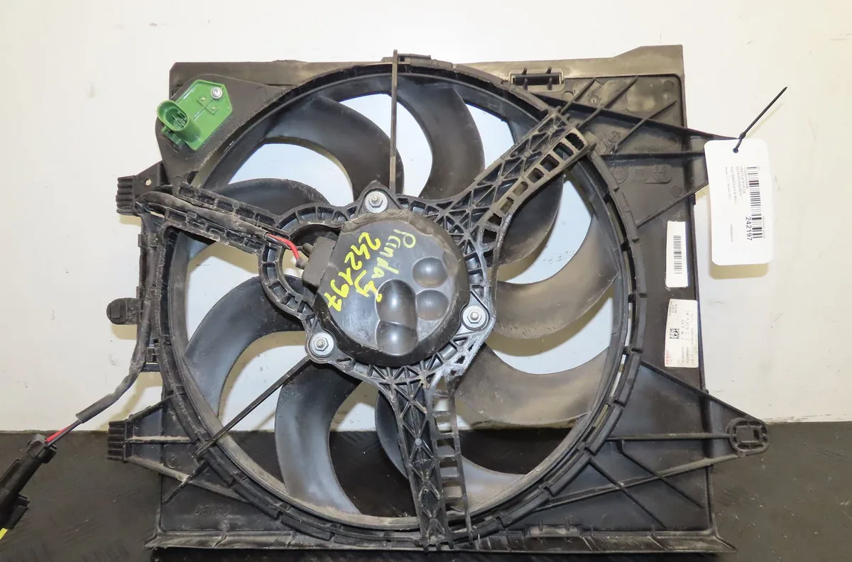 Ventilateur de refroidissement Fiat PANDA (312_, 319_) 0.9 (312pxg1a) (2012) occasion