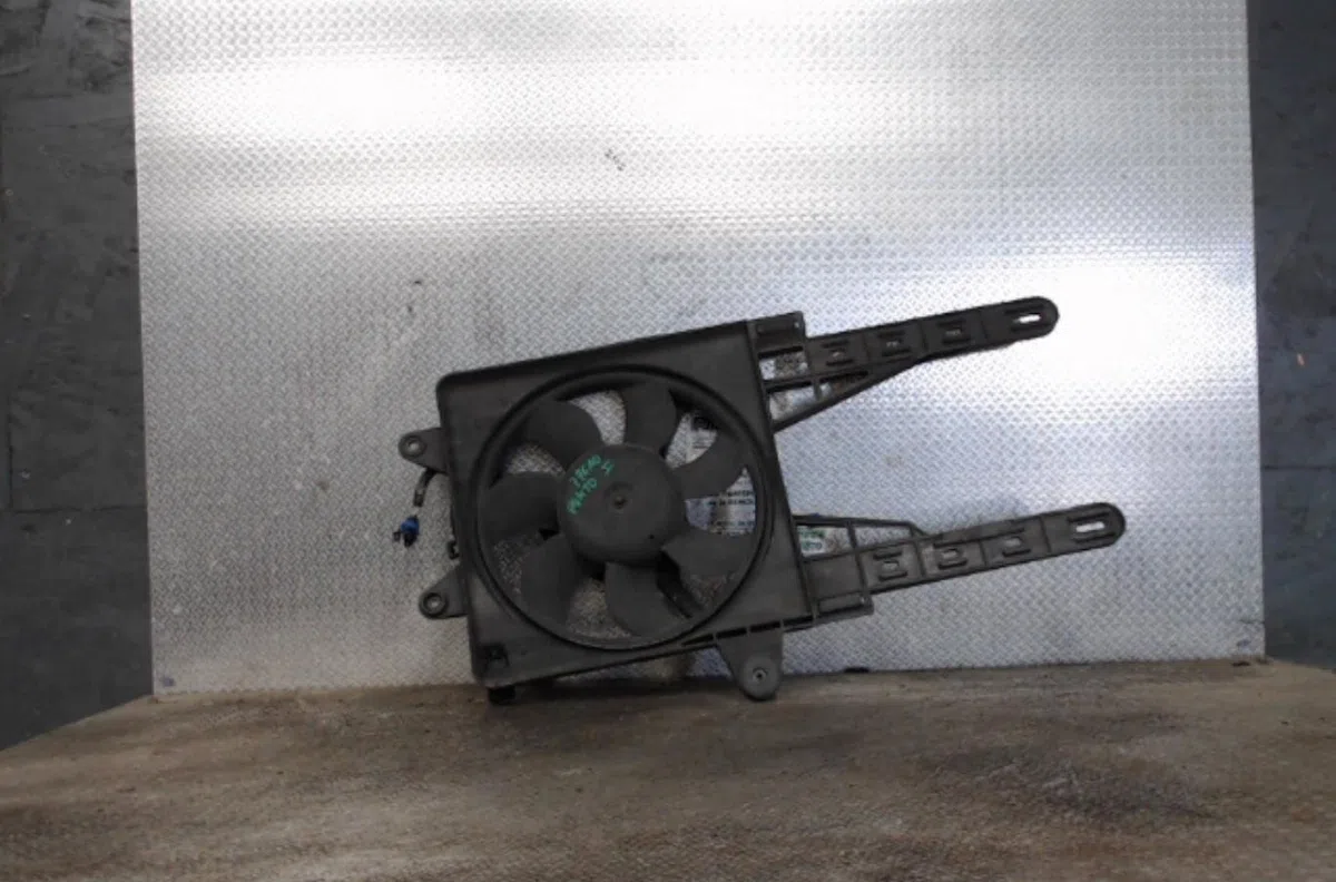 Ventilateur de refroidissement Fiat PUNTO (176_) 60 1.2 (176ap, 176ar, 176aq, 176bb) (1993-1999) occasion