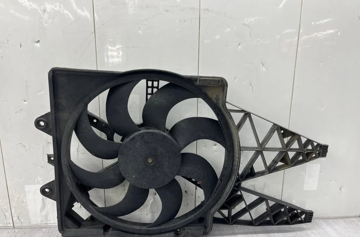 Ventilateur de refroidissement FIAT PUNTO EVO 3 occasion