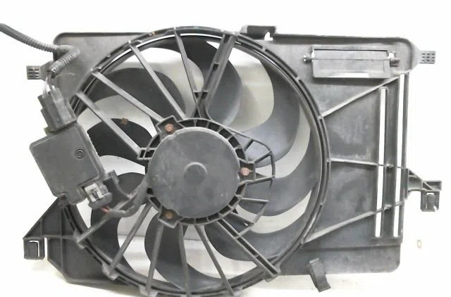 Ventilateur de refroidissement Ford C-MAX II (DXA-CB7, DXA-CEU) 1.6 tdci (2010-2019) 5 portes occasion