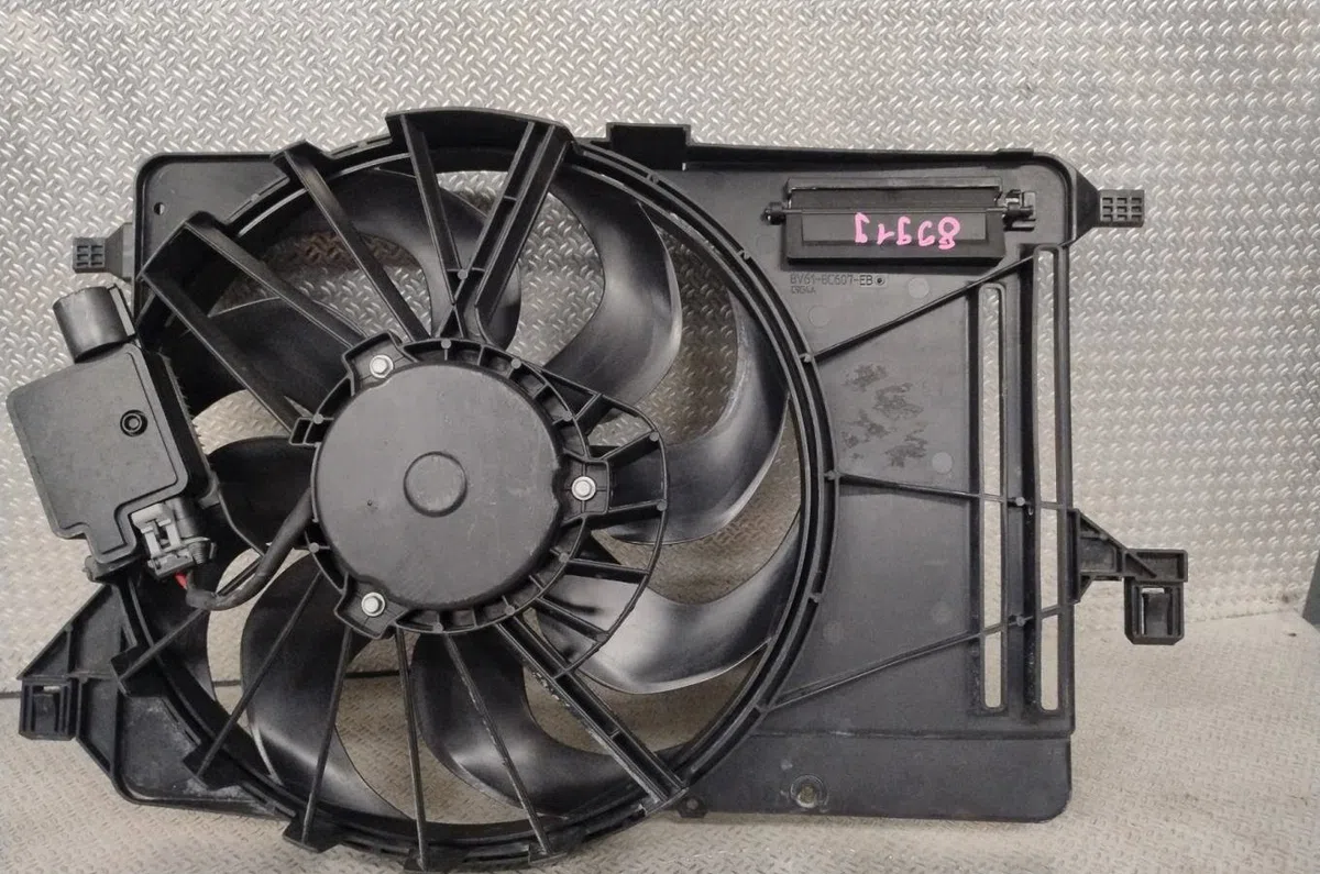 Ventilateur de refroidissement Ford C-MAX II (DXA-CB7, DXA-CEU) 1.6 tdci (2010-2019) 5 portes occasion
