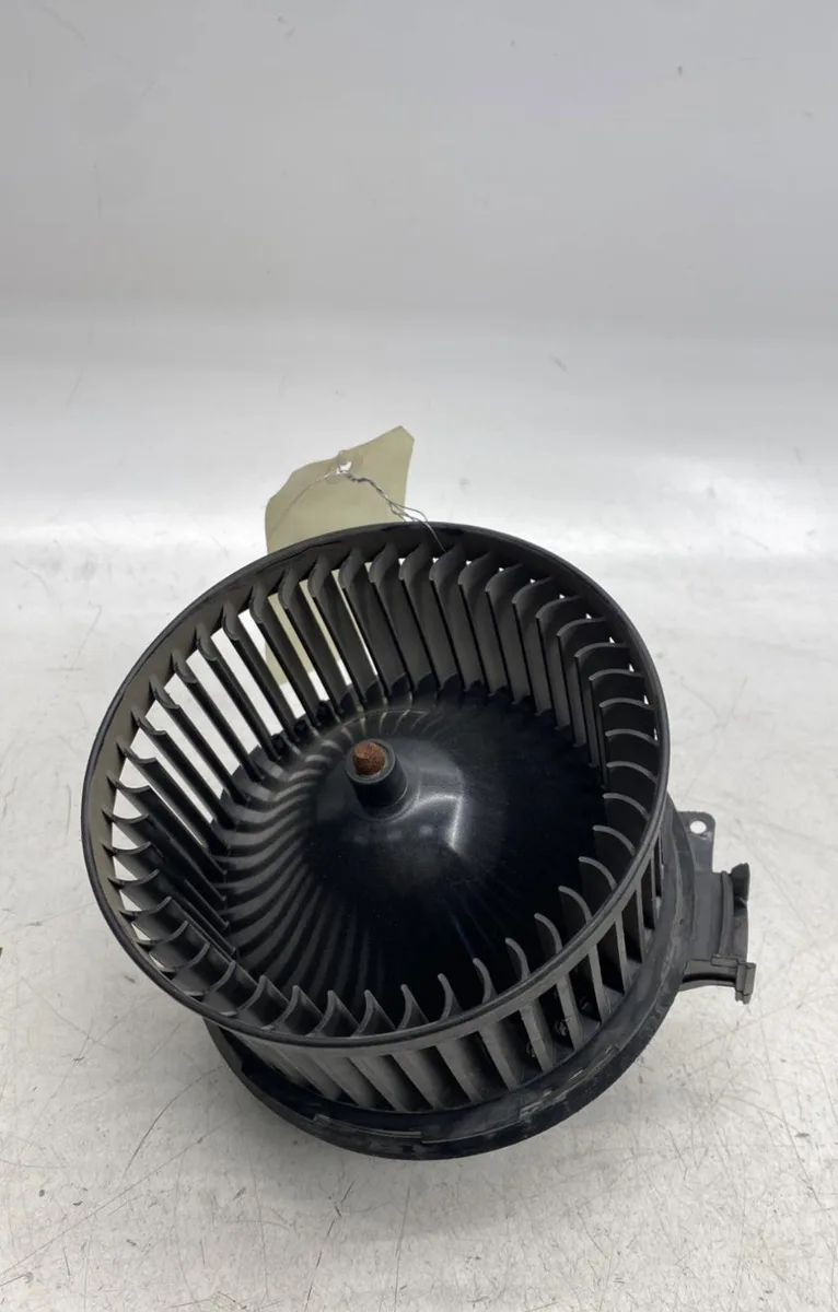 Ventilateur de refroidissement Ford FIESTA VI (CB1, CCN) 1.25 (2008-2017) 5 portes occasion