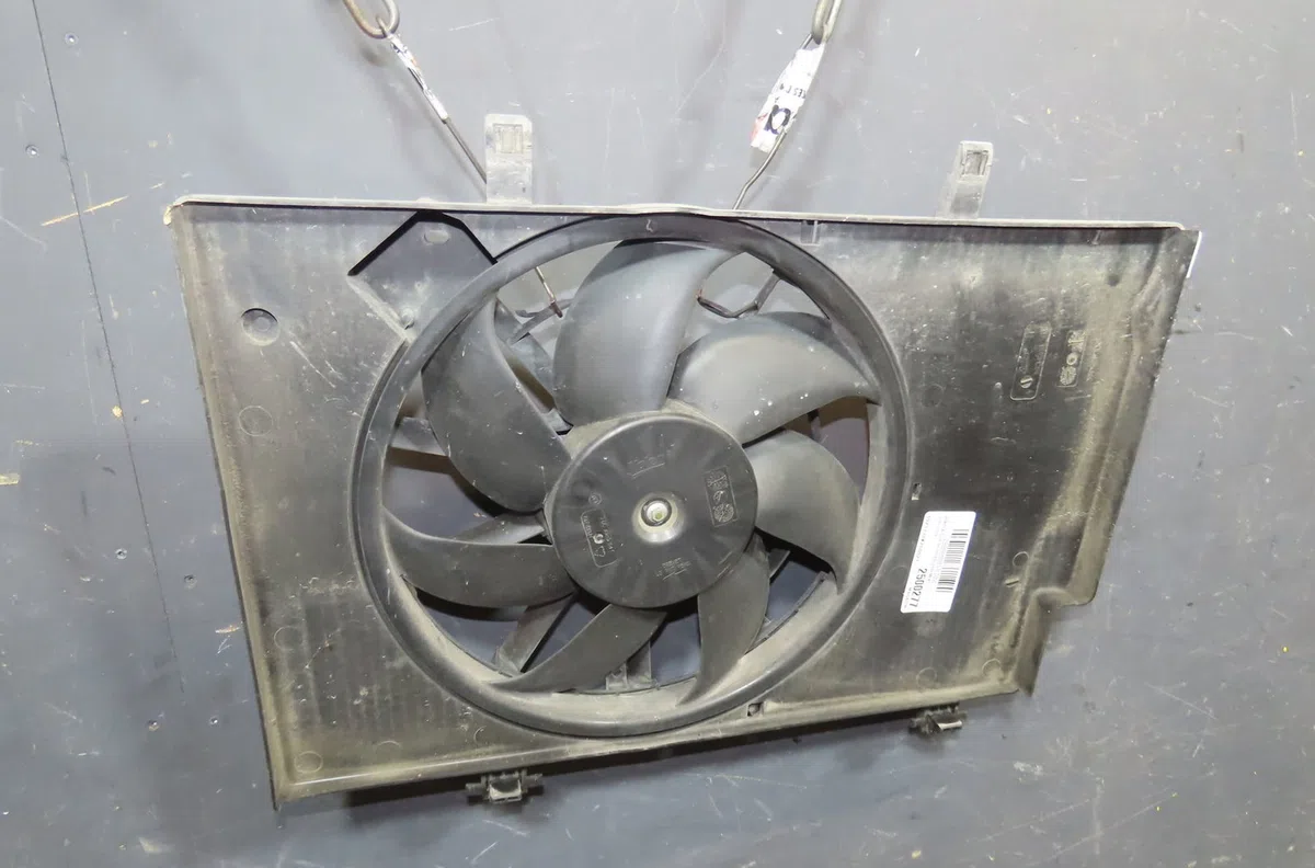 Ventilateur de refroidissement Ford FIESTA VI (CB1, CCN) 1.25 (2008-2017) 5 portes occasion