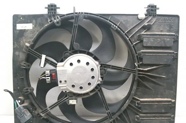 Ventilateur de refroidissement FORD FIESTA VII occasion