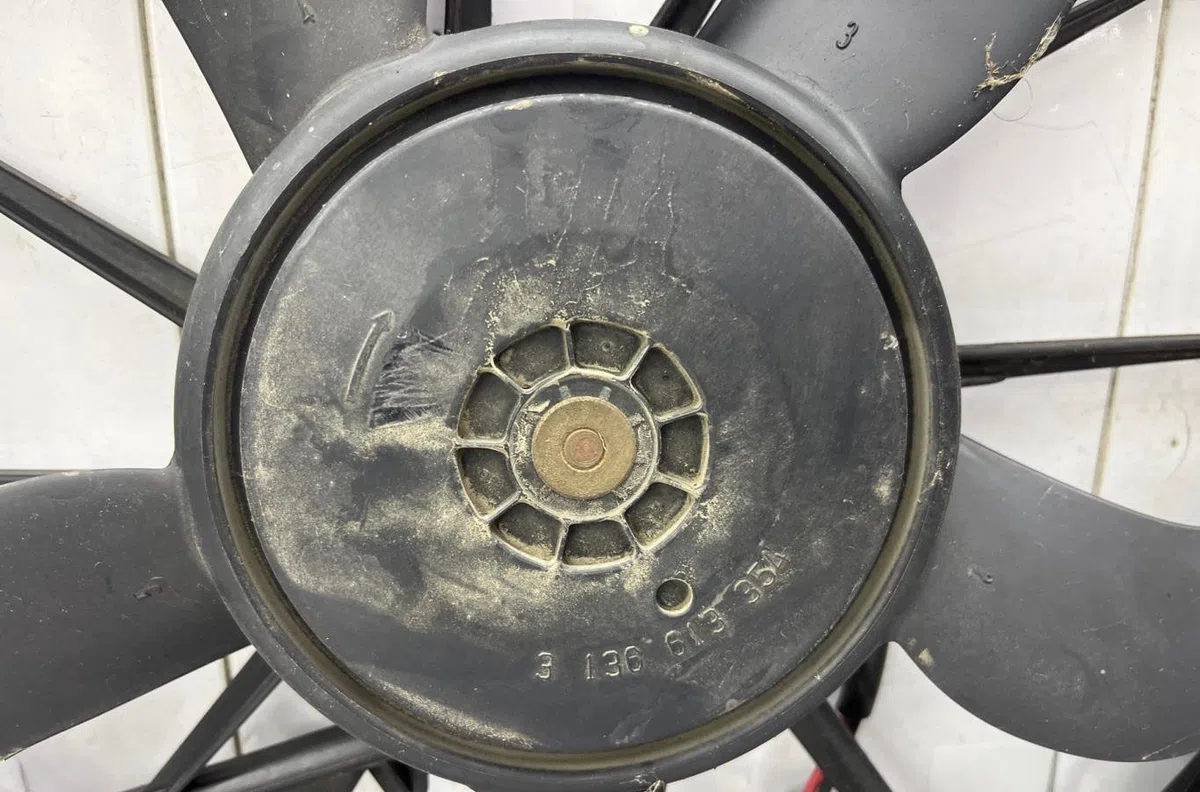 Ventilateur de refroidissement FORD FOCUS 3 PHASE 1 BREAK occasion
