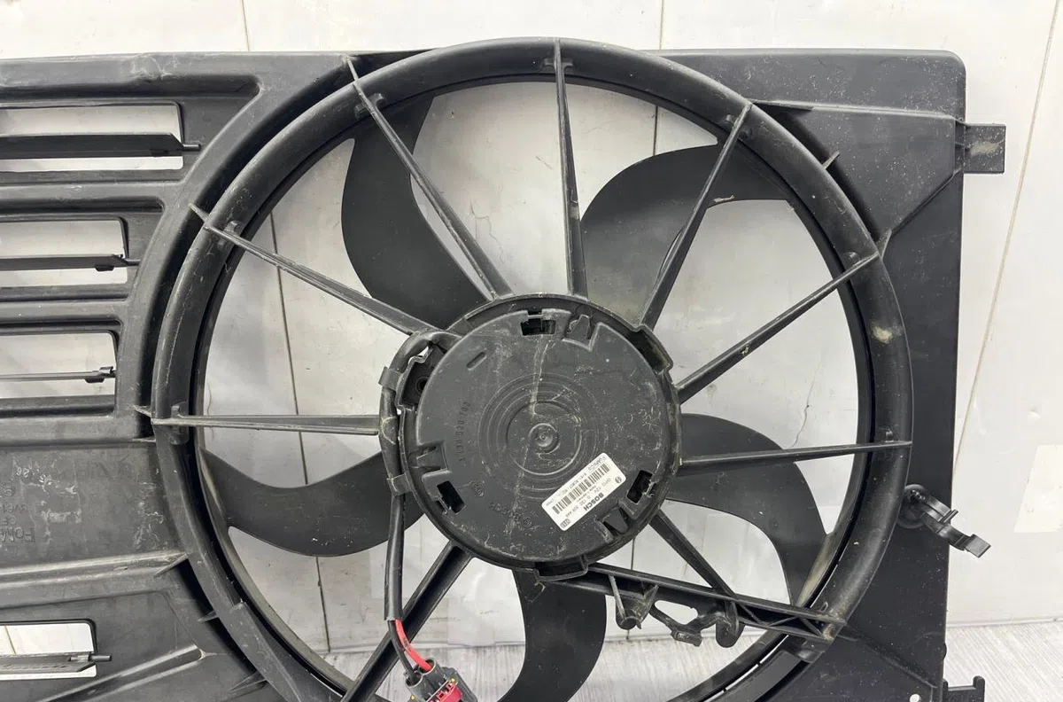 Ventilateur de refroidissement FORD FOCUS 3 PHASE 1 BREAK occasion
