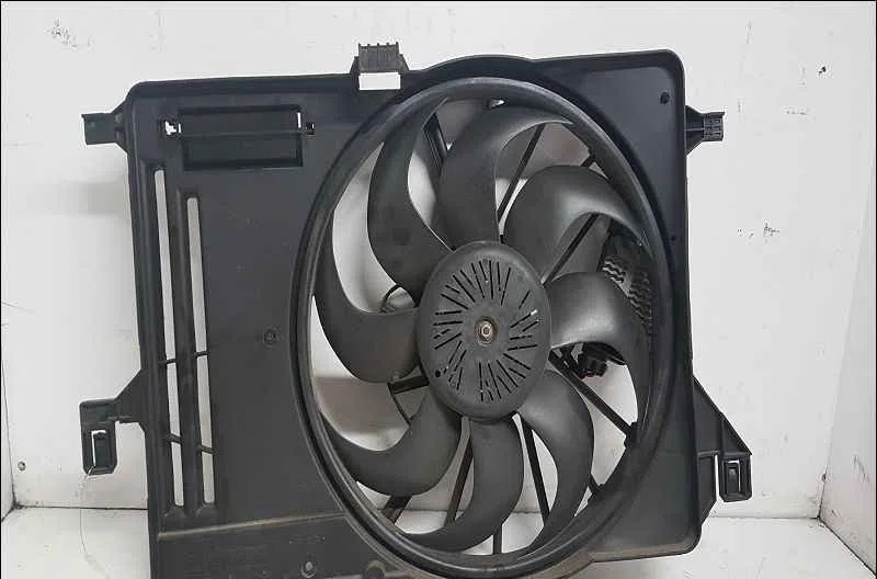 Ventilateur de refroidissement FORD FOCUS III occasion