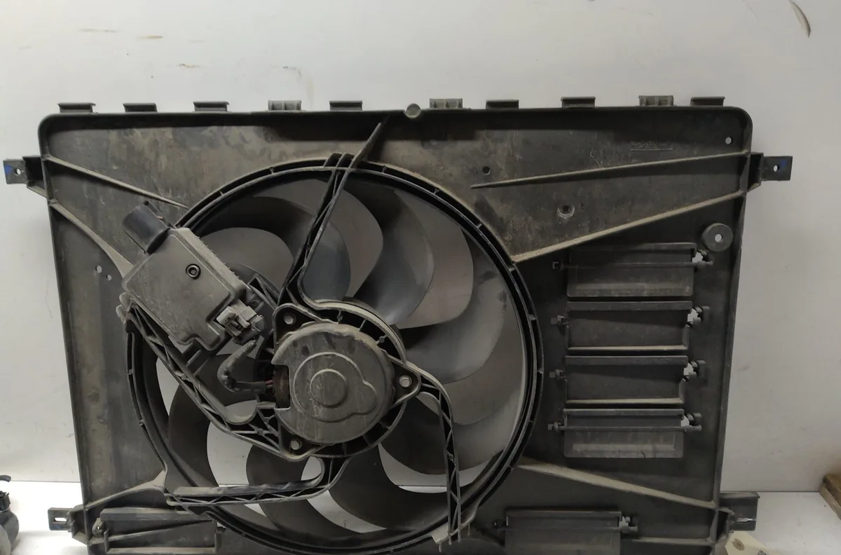 Ventilateur de refroidissement FORD KUGA I occasion