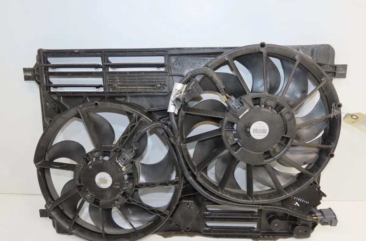 Ventilateur de refroidissement Ford KUGA II (DM2) 2.0 tdci (2013-2014) occasion
