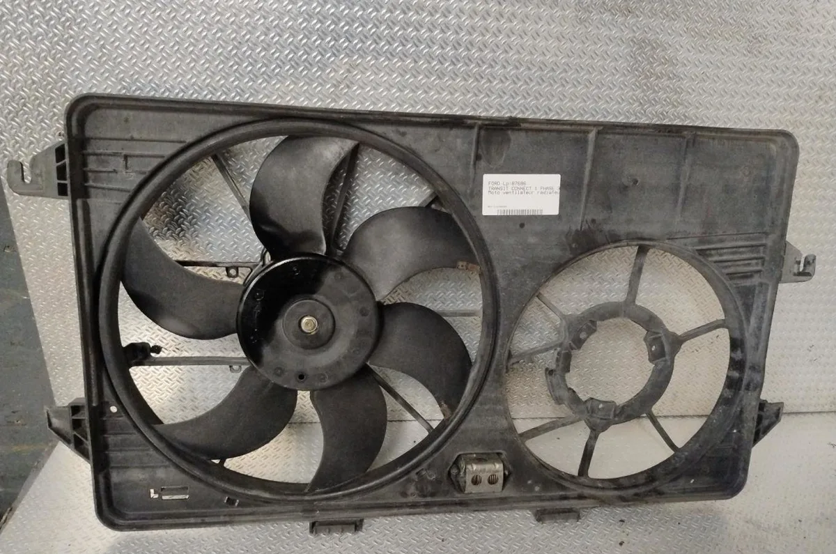 Ventilateur de refroidissement Ford TRANSIT CONNECT (P65_, P70_, P80_) 1.8 tdci (2002-2013) 3 portes occasion