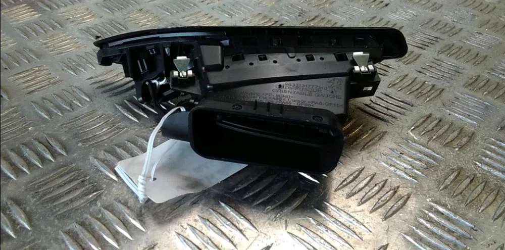 Ventilateur de refroidissement g Peugeot 208 I (CA_, CC_) 1.6 bluehdi 100 (2015) 5 portes occasion